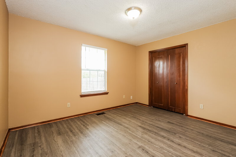 1,600/Mo, 11225 Glendover Ct Oklahoma City, OK 73162 Bedroom View