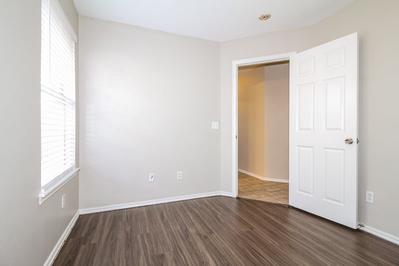 1,610/Mo, 409 Eastview Dr Yukon, OK 73099 Bedroom View 4
