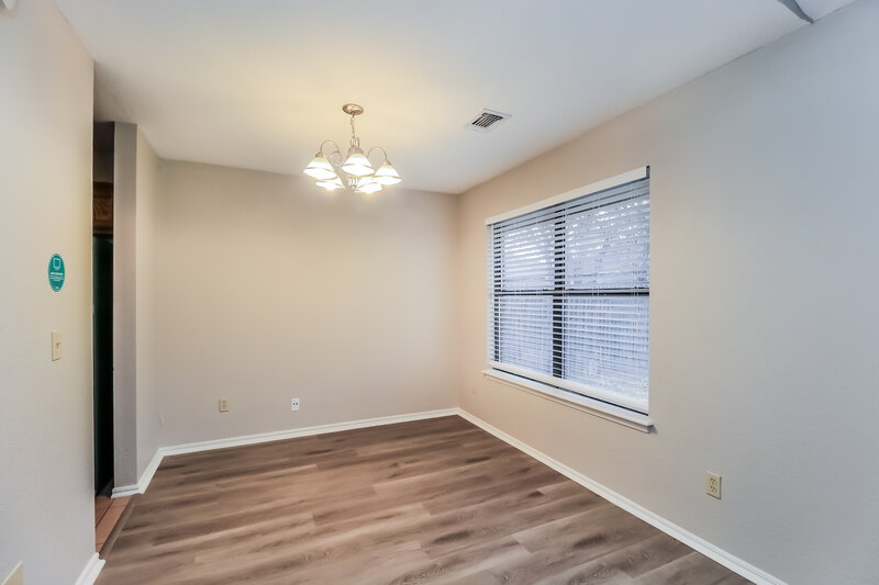 1,590/Mo, 16 N Greengate Dr Yukon, OK 73099 Dining Room View