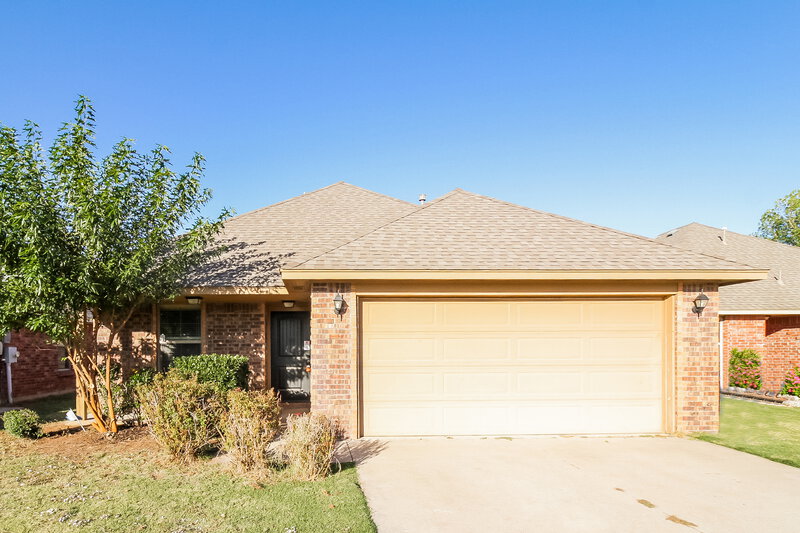 1,400/Mo, 7404 Comrade Lane Yukon, OK 73099 External View