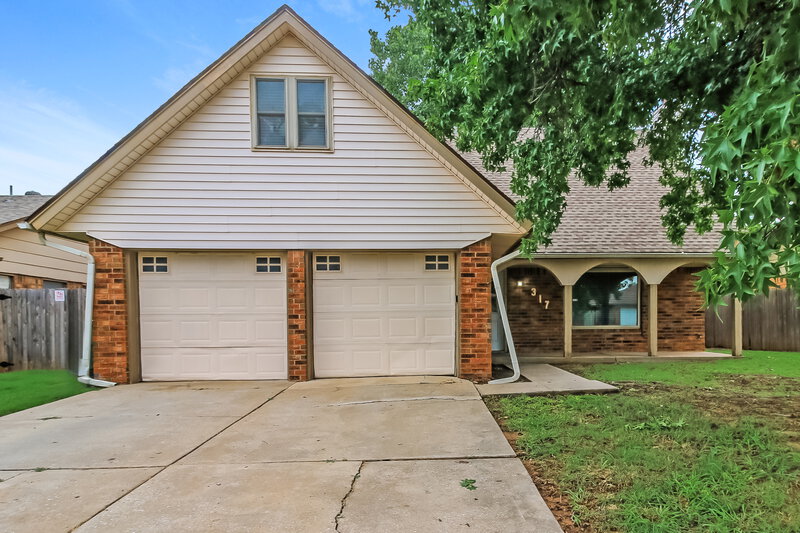 1,785/Mo, 317 Chickasaw Ln Yukon, OK 73099 External View
