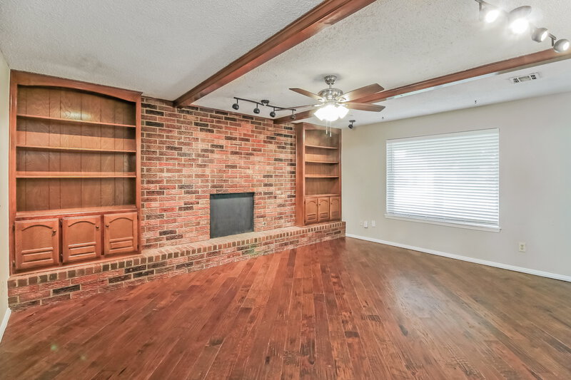 1,785/Mo, 317 Chickasaw Ln Yukon, OK 73099 Living Room View