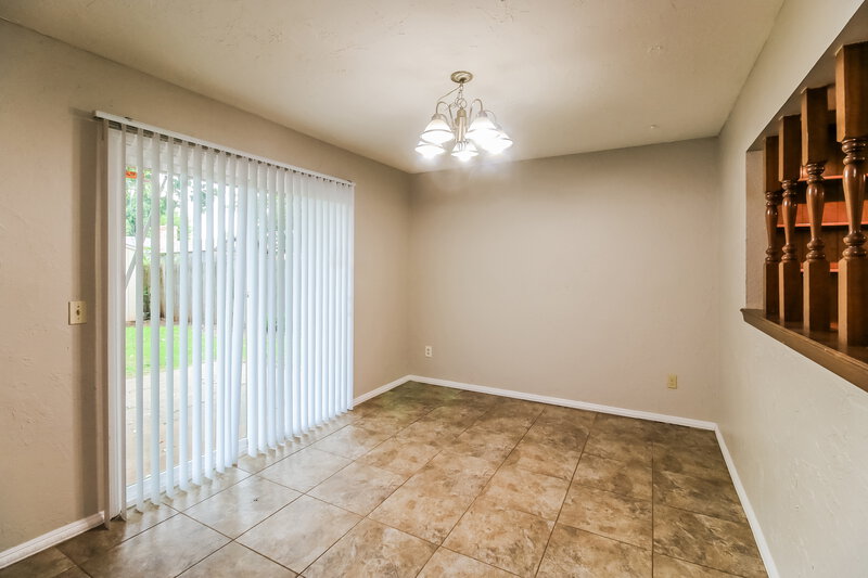 1,785/Mo, 317 Chickasaw Ln Yukon, OK 73099 Dining Room View