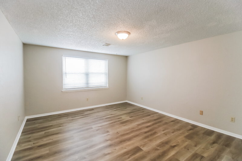 1,785/Mo, 317 Chickasaw Ln Yukon, OK 73099 Bedroom View