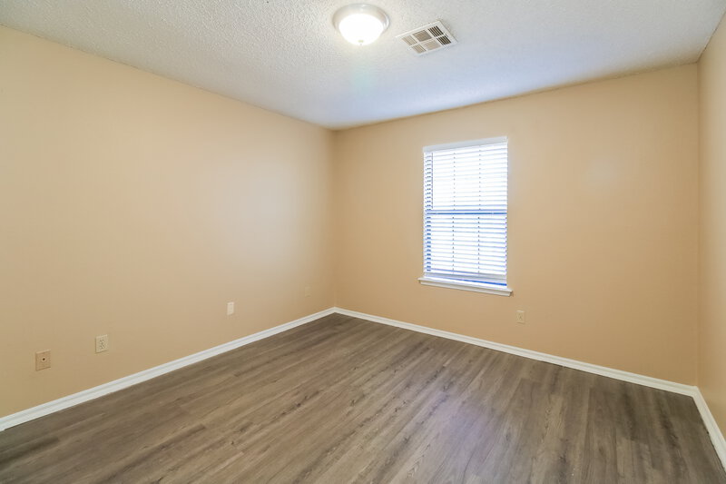 1,490/Mo, 8000 NW 111th St Oklahoma City, OK 73162 Bedroom View