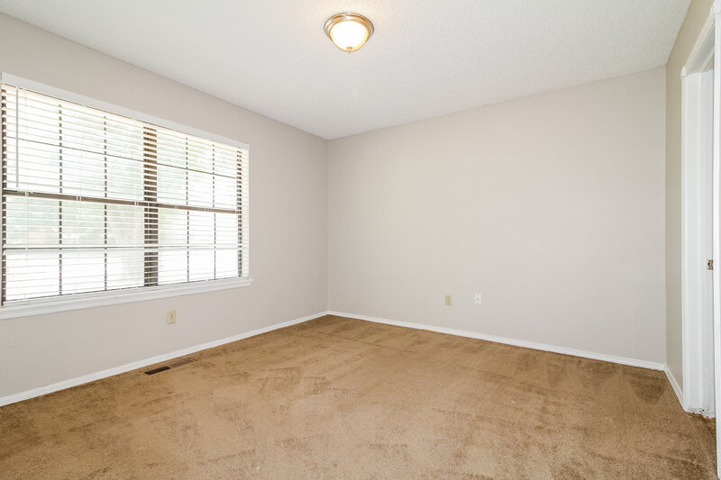 1,890/Mo, 10141 Alicia Dr Midwest City, OK 73130 Bedroom View 2
