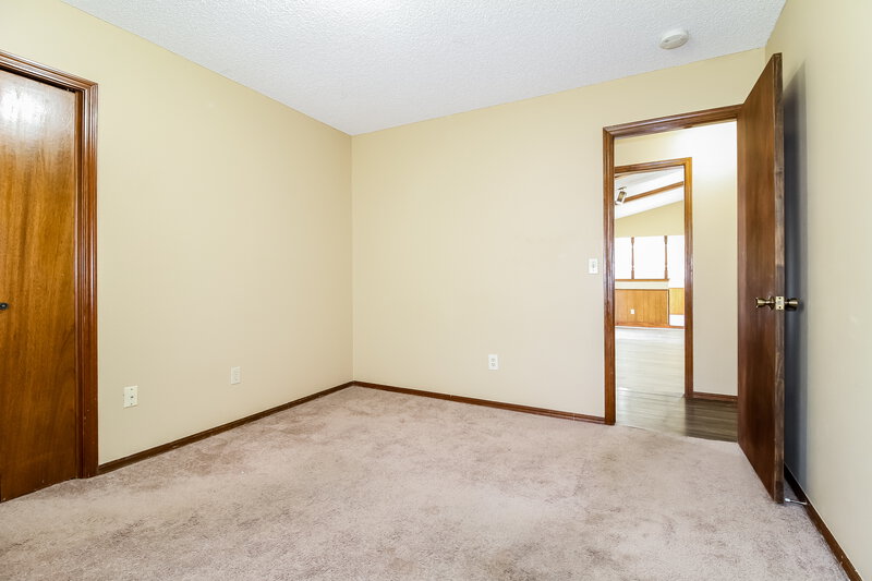 1,495/Mo, 5000 SE 58th St Del City, OK 73135 Main Bedroom View