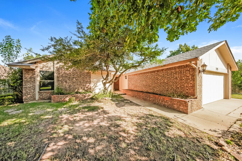 1,495/Mo, 7721 Maehs Terrace Oklahoma City, OK 73162 Front View