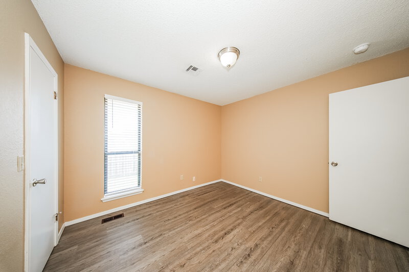 1,475/Mo, 11601 SW 4th Terrace Yukon, OK 73099 Bedroom View