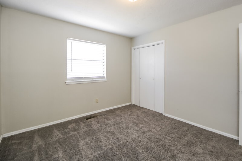 1,385/Mo, 4716 Brookwood Dr Noble, OK 73068 Bedroom View 2