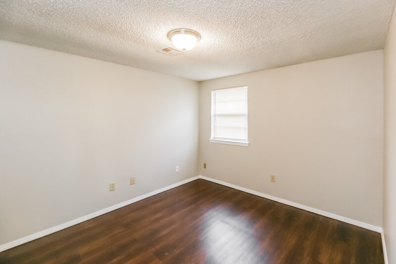 1,505/Mo, 8709 NW 87th St Oklahoma City, OK 73132 Bedroom View 2