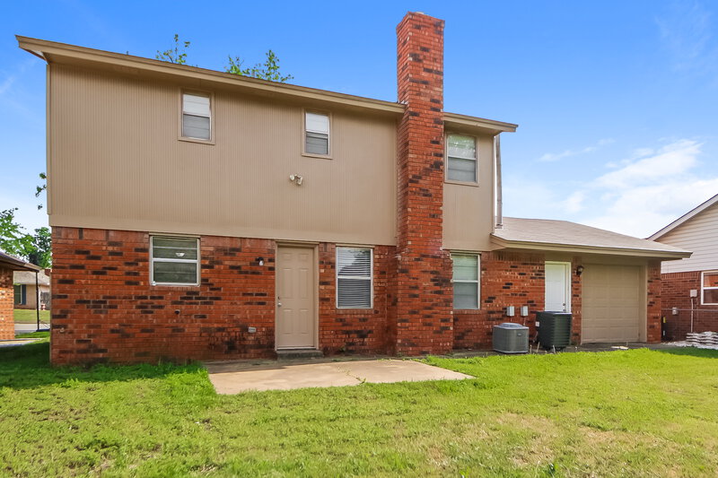 1,505/Mo, 8709 NW 87th St Oklahoma City, OK 73132 Rear View 2