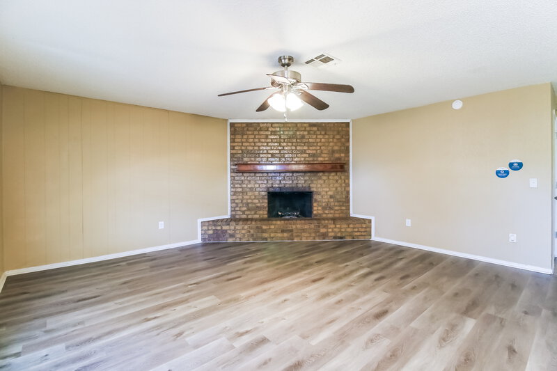 1,205/Mo, 8417 Bellmon Ave Oklahoma City, OK 73149 Living Room View