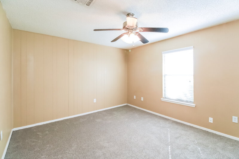 1,205/Mo, 8417 Bellmon Ave Oklahoma City, OK 73149 Main Bedroom View