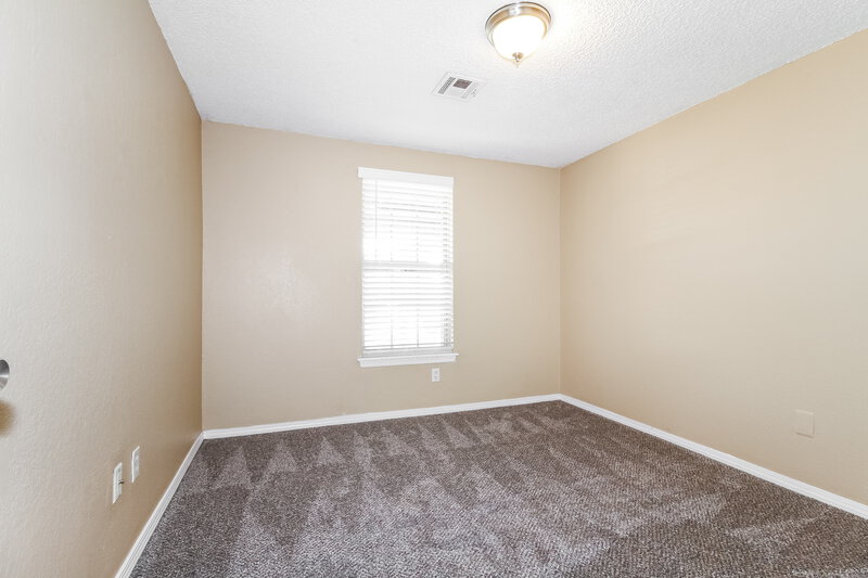1,495/Mo, 1401 SE 10th St Moore, OK 73160 Bedroom View
