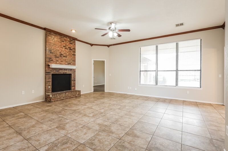 1,585/Mo, 5820 SE 81st St Oklahoma City, OK 73135 Living Room View