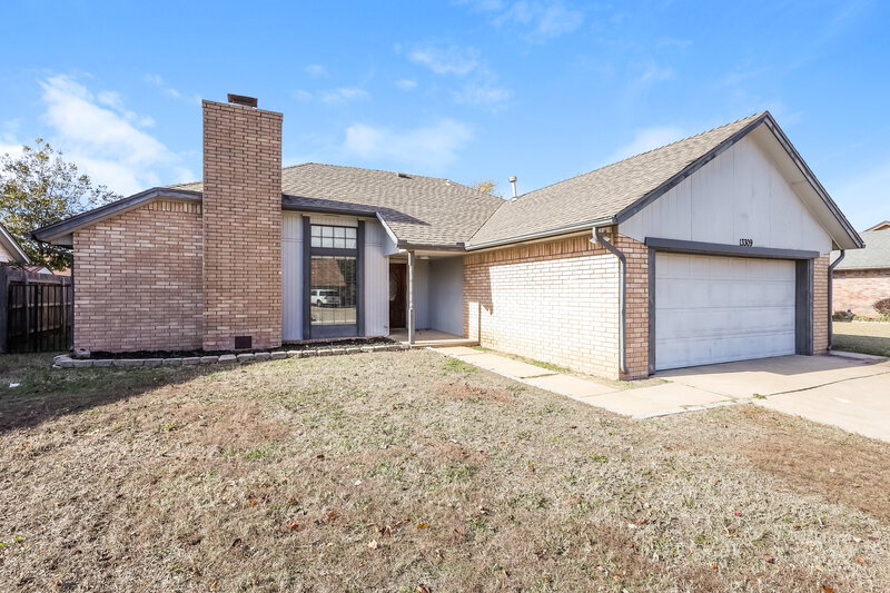 1,435/Mo, 13309 Turtle Creek Dr Oklahoma City, OK 73170 Front View