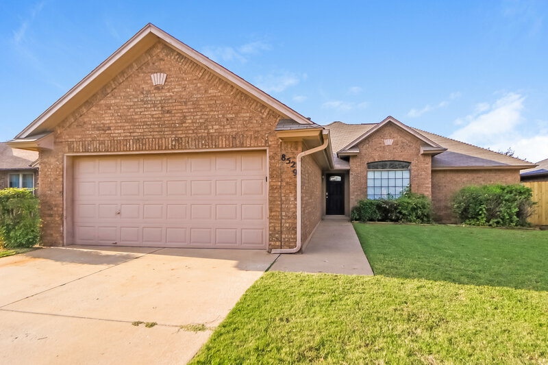 1,480/Mo, 8529 SW 37th St Oklahoma City, OK 73179 Front View