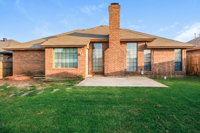 1,480/Mo, 8529 SW 37th St Oklahoma City, OK 73179 Rear View