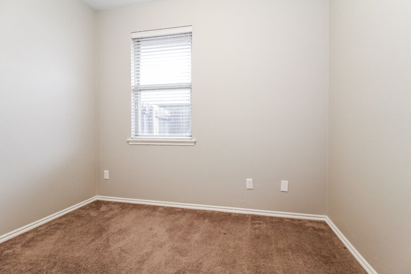 1,470/Mo, 10609 SW 32nd St Yukon, OK 73099 Bedroom View 2