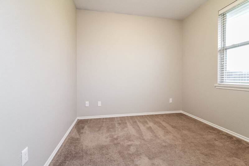 1,470/Mo, 10609 SW 32nd St Yukon, OK 73099 Bedroom View 4