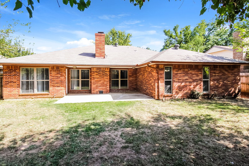 1,410/Mo, 5037 Burntwood Dr Oklahoma City, OK 73135 Rear View