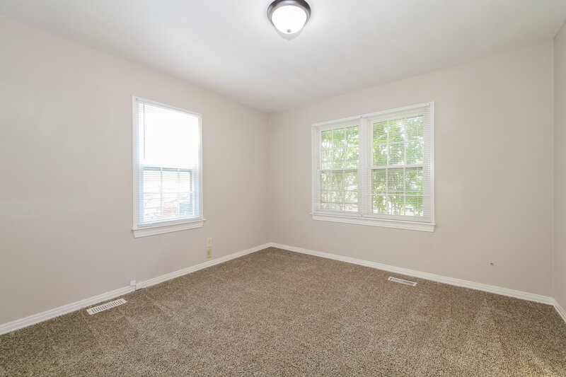 1,320/Mo, 3935 Nw 27th Oklahoma City, OK 73107 Bedroom View 2