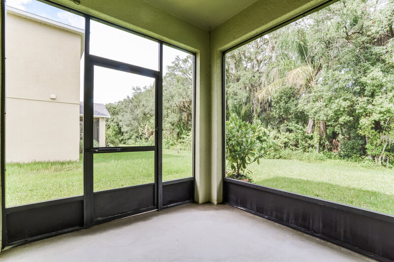 2,220/Mo, 416 Marathon Ln Sanford, FL 32771 Sun Room View
