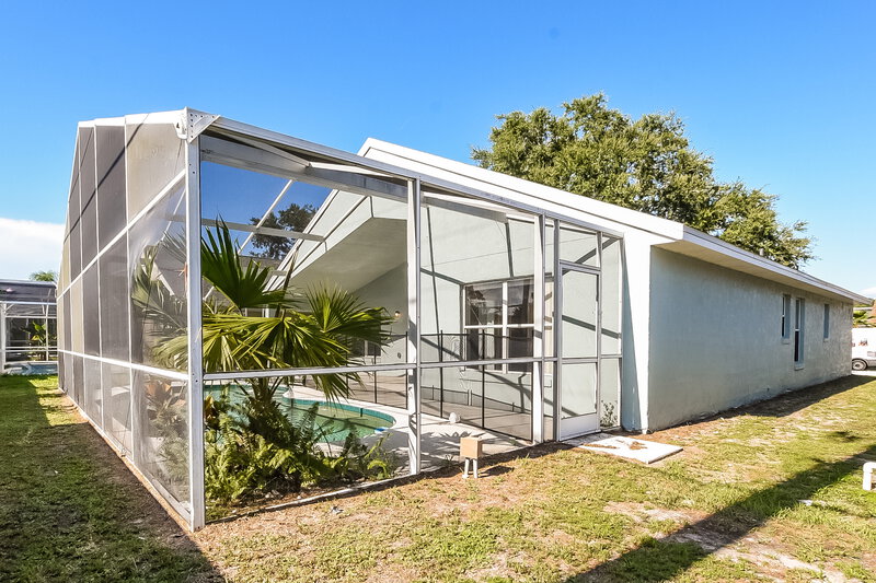 2,065/Mo, 234 Bay Meadow Dr Kissimmee, FL 34746 Rear View