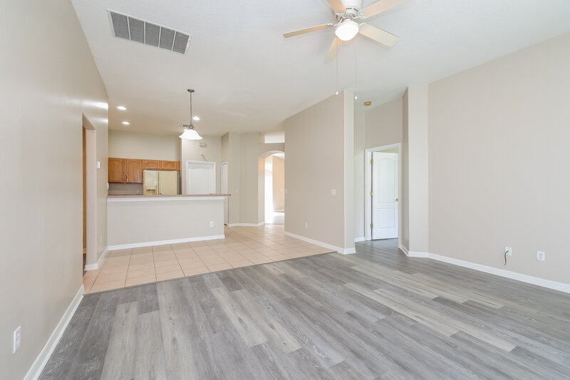 2,360/Mo, 11628 Wishing Well Ln Clermont, FL 34711 Family Room View