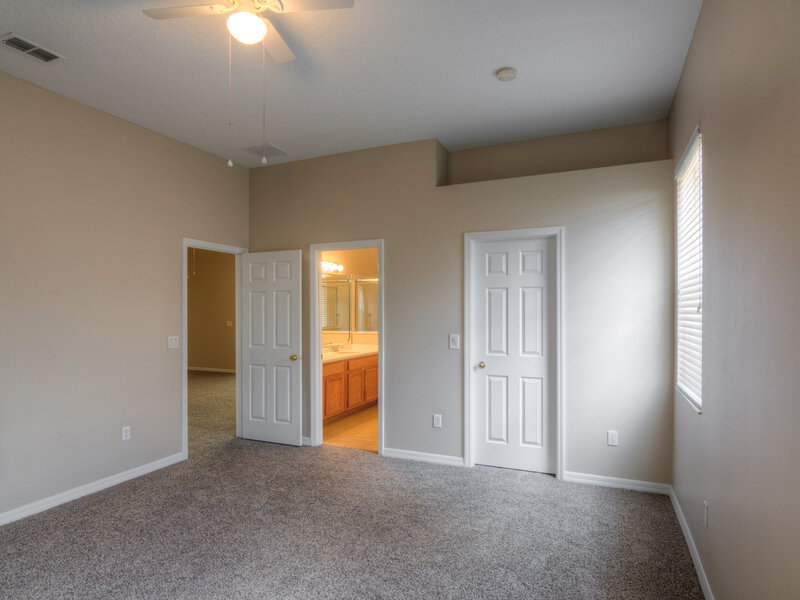 2,645/Mo, 3962 Old Dunn Rd Apopka, FL 32712 Master Bedroom View 2