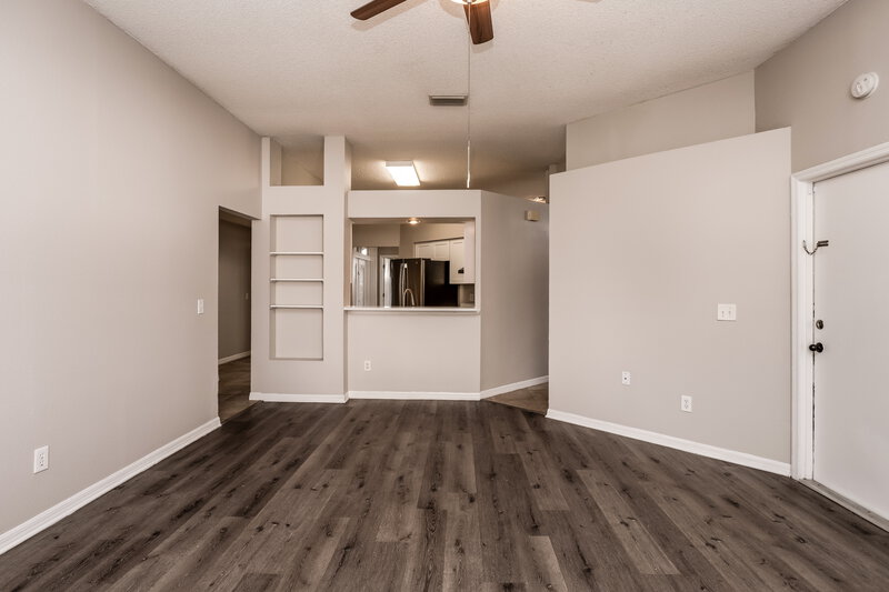 2,440/Mo, 433 Valley Edge Dr Minneola, FL 34715 Living Room View 2