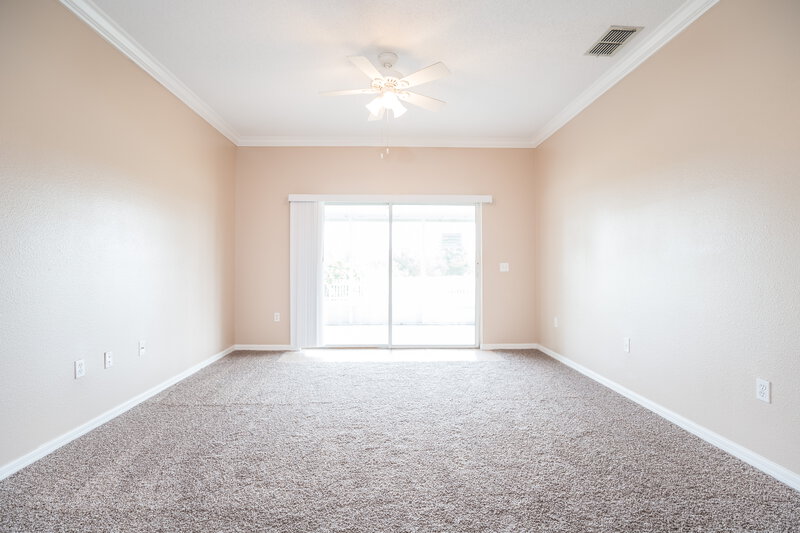 2,090/Mo, 16132 Green Cove Blvd Clermont, FL 34714 Family Room View