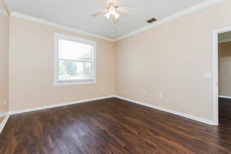 2,035/Mo, 16132 Green Cove Blvd Clermont, FL 34714 Main Bedroom View