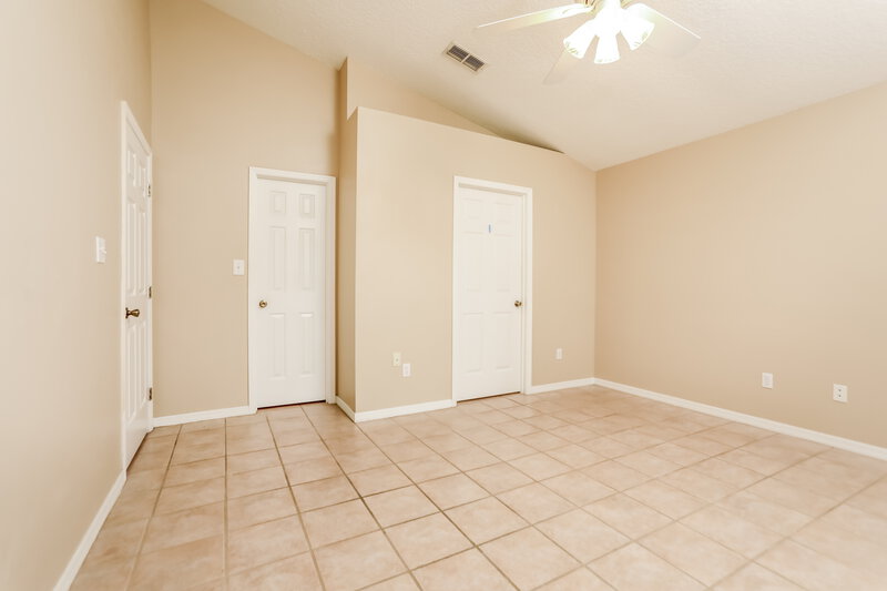 2,145/Mo, 917 Elm Forest Dr Minneola, FL 34715 Master Bedroom View