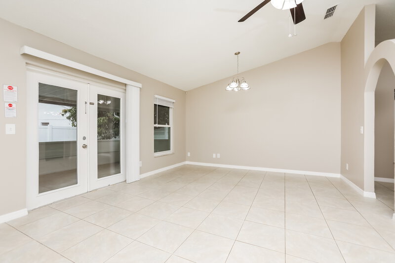 2,290/Mo, 7860 Sapphire Ln Orlando, FL 32822 Living Room View