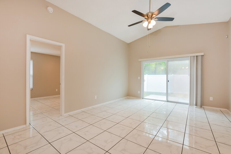 2,355/Mo, 140 Coralwood Cir Kissimmee, FL 34743 Living Room View