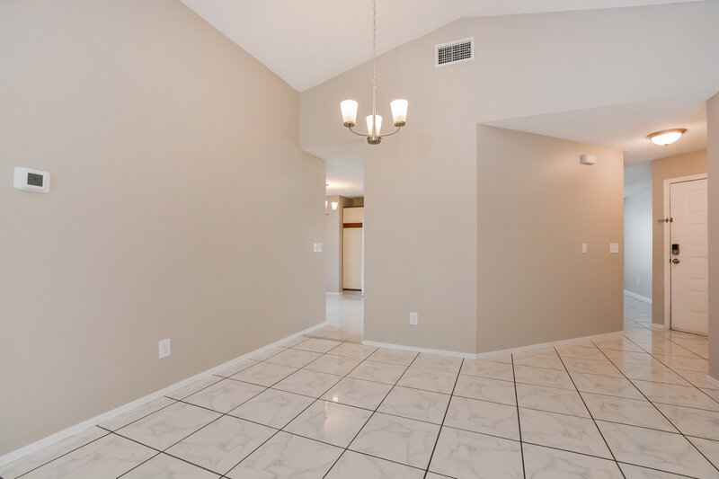 2,355/Mo, 140 Coralwood Cir Kissimmee, FL 34743 Living Room View 2