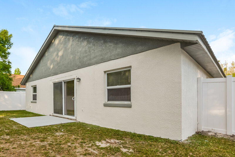 2,355/Mo, 140 Coralwood Cir Kissimmee, FL 34743 Rear View