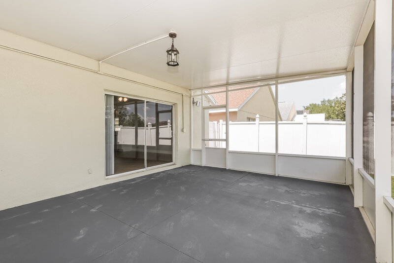 0/Mo, 15904 Autumn Glen Ave Clermont, FL 34714 Sun Room View