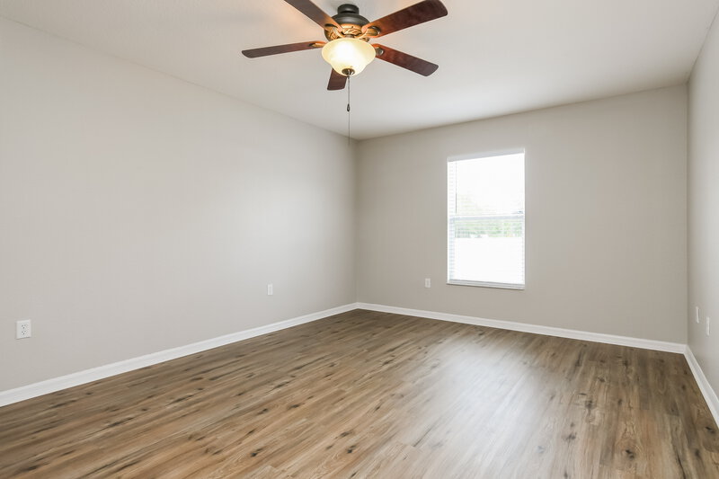 1,730/Mo, 103 Athabasca Dr Poinciana, FL 34759 Main Bedroom View