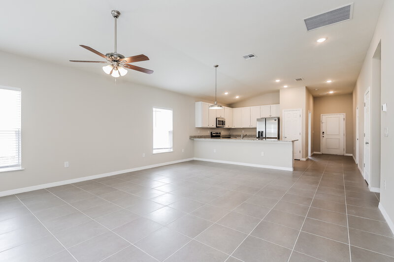 1,865/Mo, 1658 Redfin Dr Poinciana, FL 34759 Dining Room View