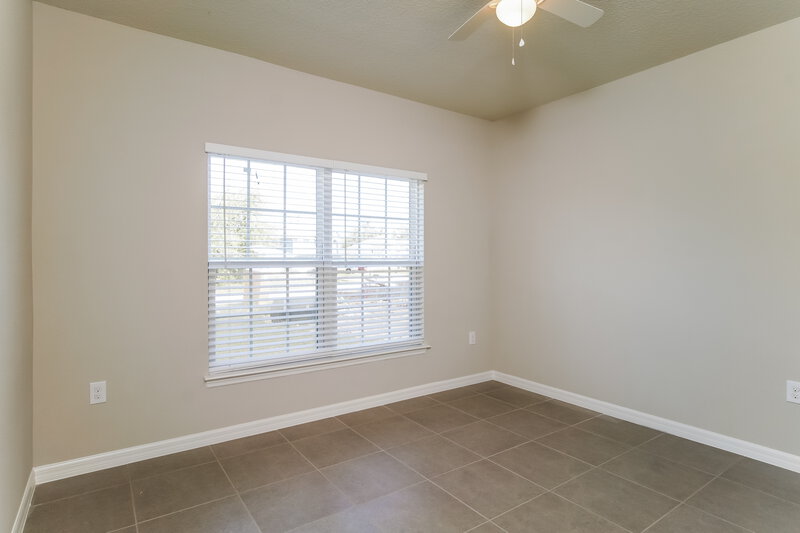 1,905/Mo, 159 Redwing Ct Poinciana, FL 34759 Bedroom View 2