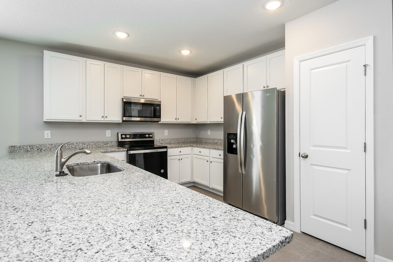 1,685/Mo, 116 Sail Way Poinciana, FL 34759 Kitchen View