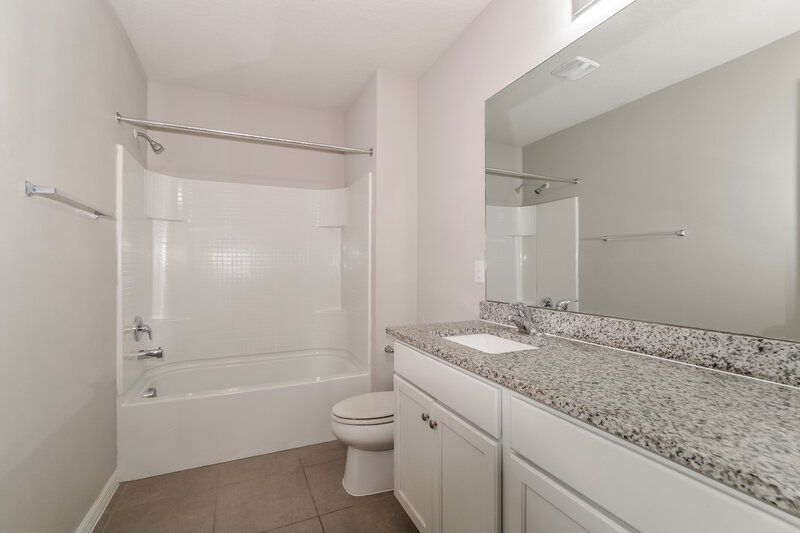 1,840/Mo, 116 Sail Way Poinciana, FL 34759 Bathroom View