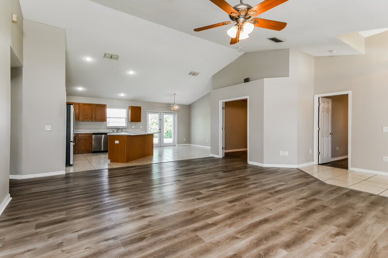 2,225/Mo, 4228 Settlers Ct Saint Cloud, FL 34772 Living Room View 2