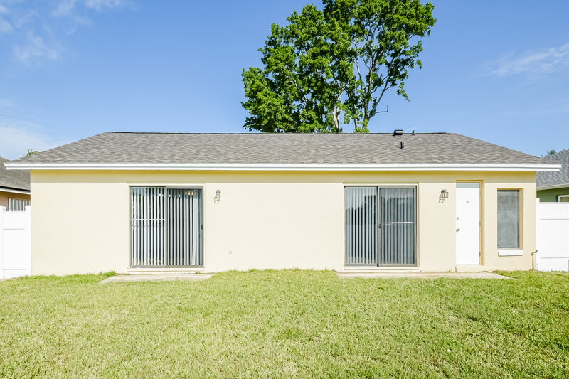 2,225/Mo, 259 Hound Run Pl Casselberry, FL 32707 Rear View