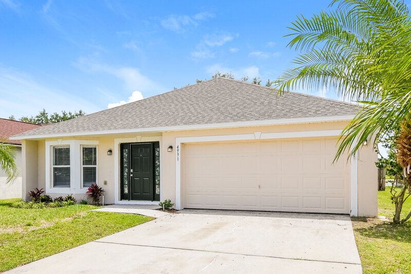 2,240/Mo, 4931 Silver Thistle Ln Saint Cloud, FL 34772 Front View