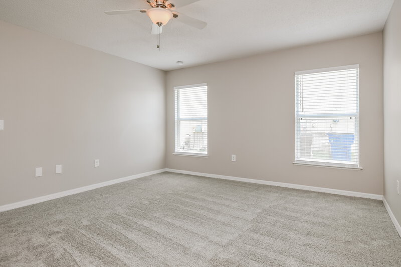 2,240/Mo, 4931 Silver Thistle Ln Saint Cloud, FL 34772 Main Bedroom View