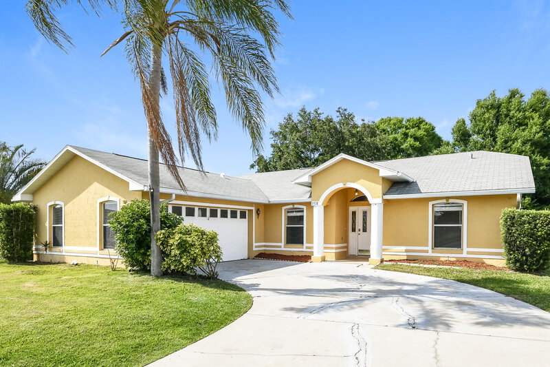2,115/Mo, 2318 Sweetwater Blvd Saint Cloud, FL 34772 External View